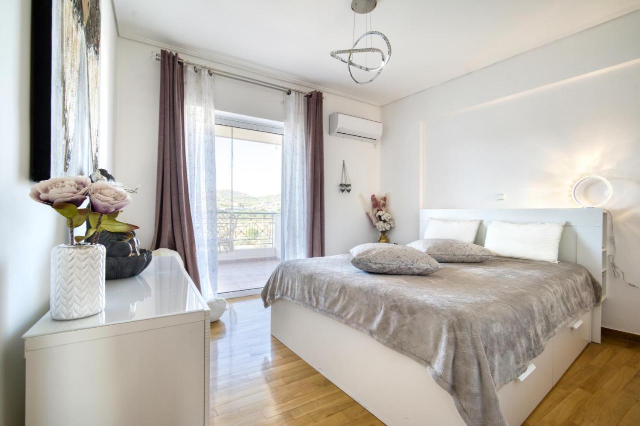 Sea & Mountain Apartment Close To Port And City Lávrion Buitenkant foto