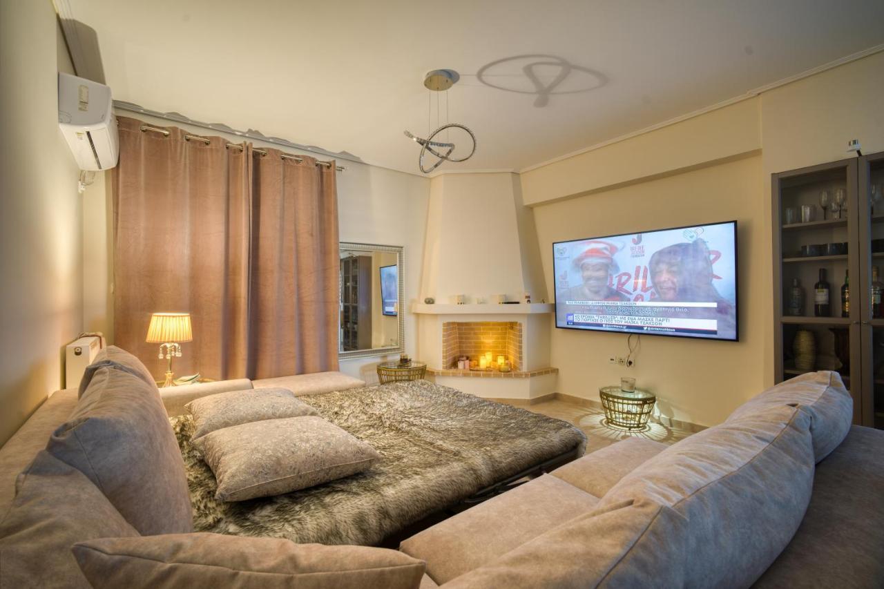 Sea & Mountain Apartment Close To Port And City Lávrion Buitenkant foto