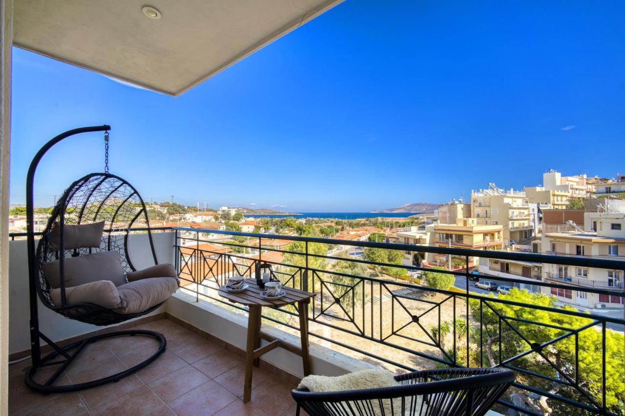 Sea & Mountain Apartment Close To Port And City Lávrion Buitenkant foto